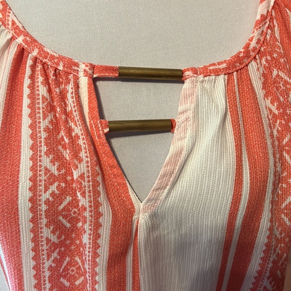 ABSOLUTELY FAMOUS TRIBAL PRINT TUNIC/BLOUSE ……..212 - Picture 3 of 9